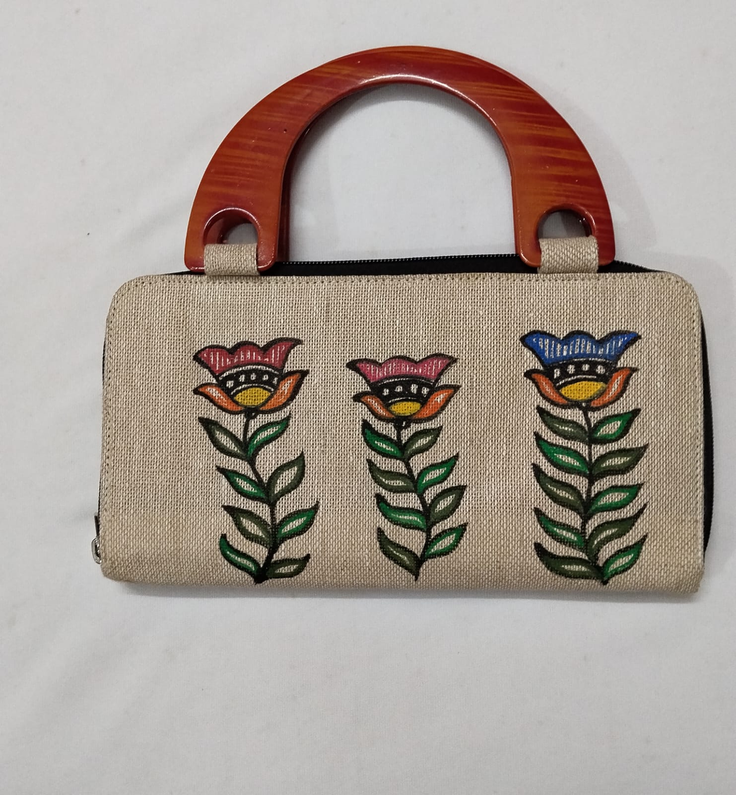 natural and artistic